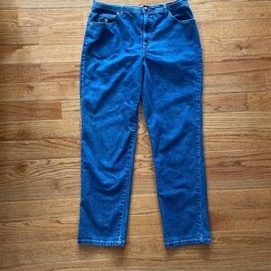 Gloria Vanderbilt jeans size 14